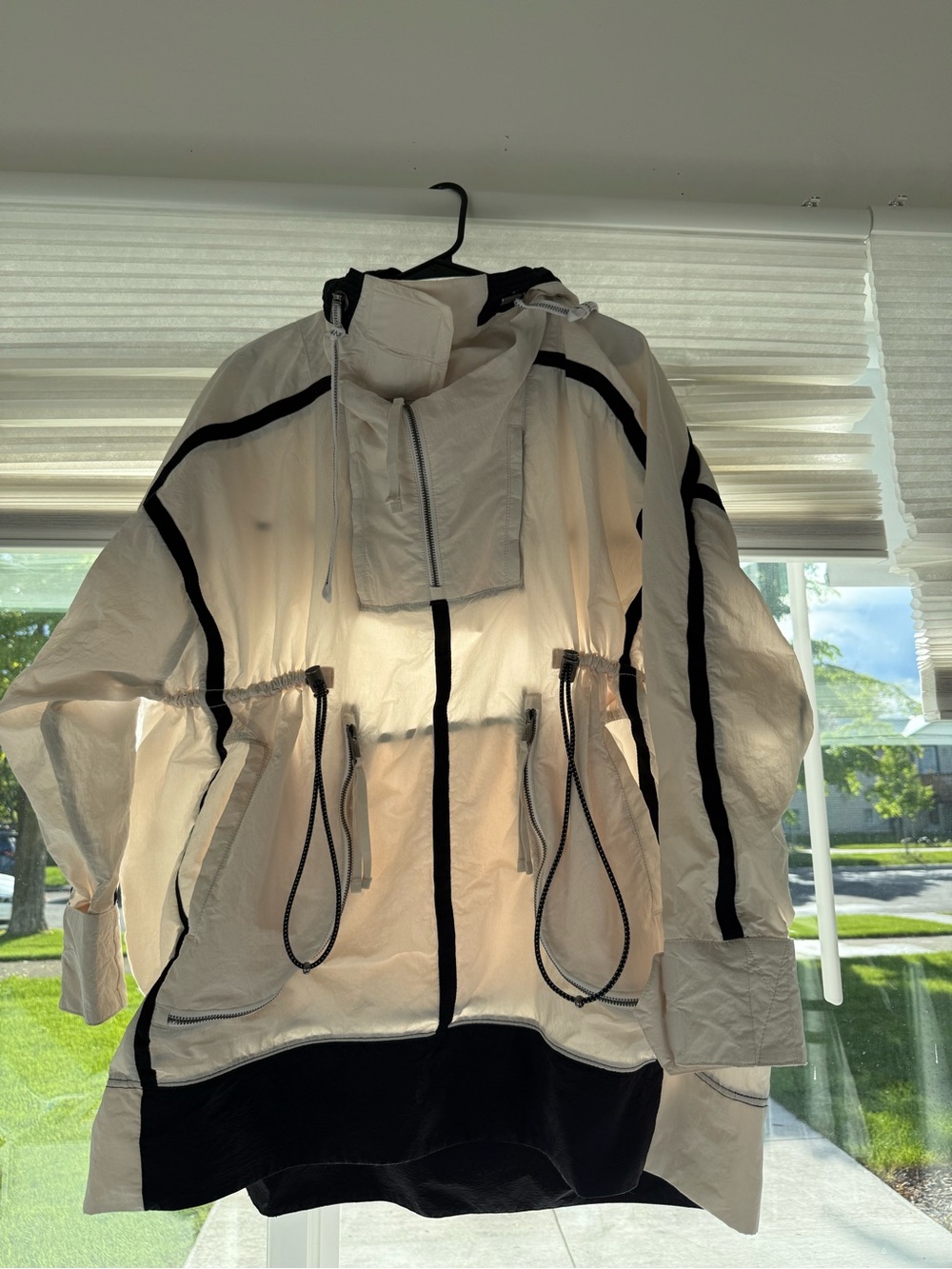 FP movement wind breaker